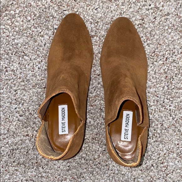 Steve Madden Rookie Booties - size 9 - Picture 3 of 7